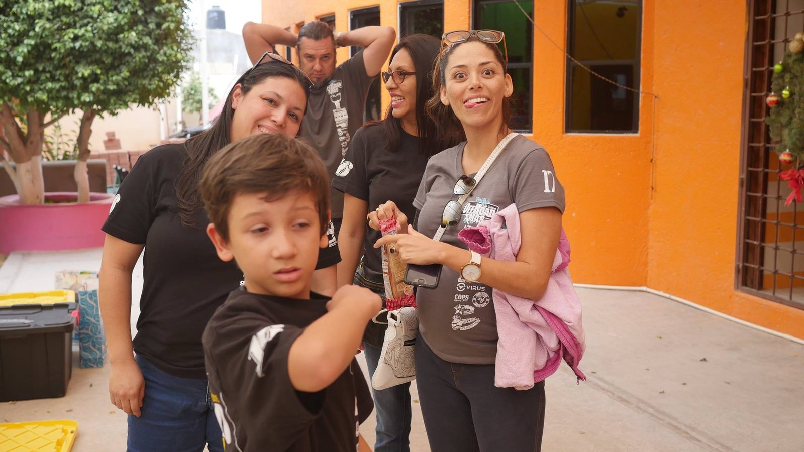 Volunteers and kids together during Offroad Xmas.
